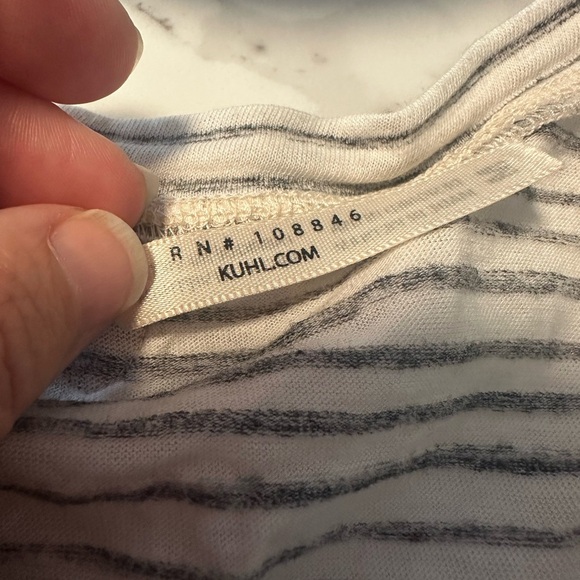 Kuhl Striped white and charcoal Casual Tank Top size medium - Picture 3 of 5